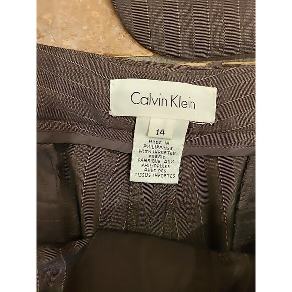 Calvin Klein Women's Brown Striped Suit Size 12, MSRP $348 - Picture 9 of 16